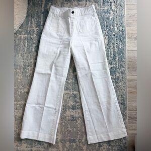 White cropped, Wide-Leg Pants